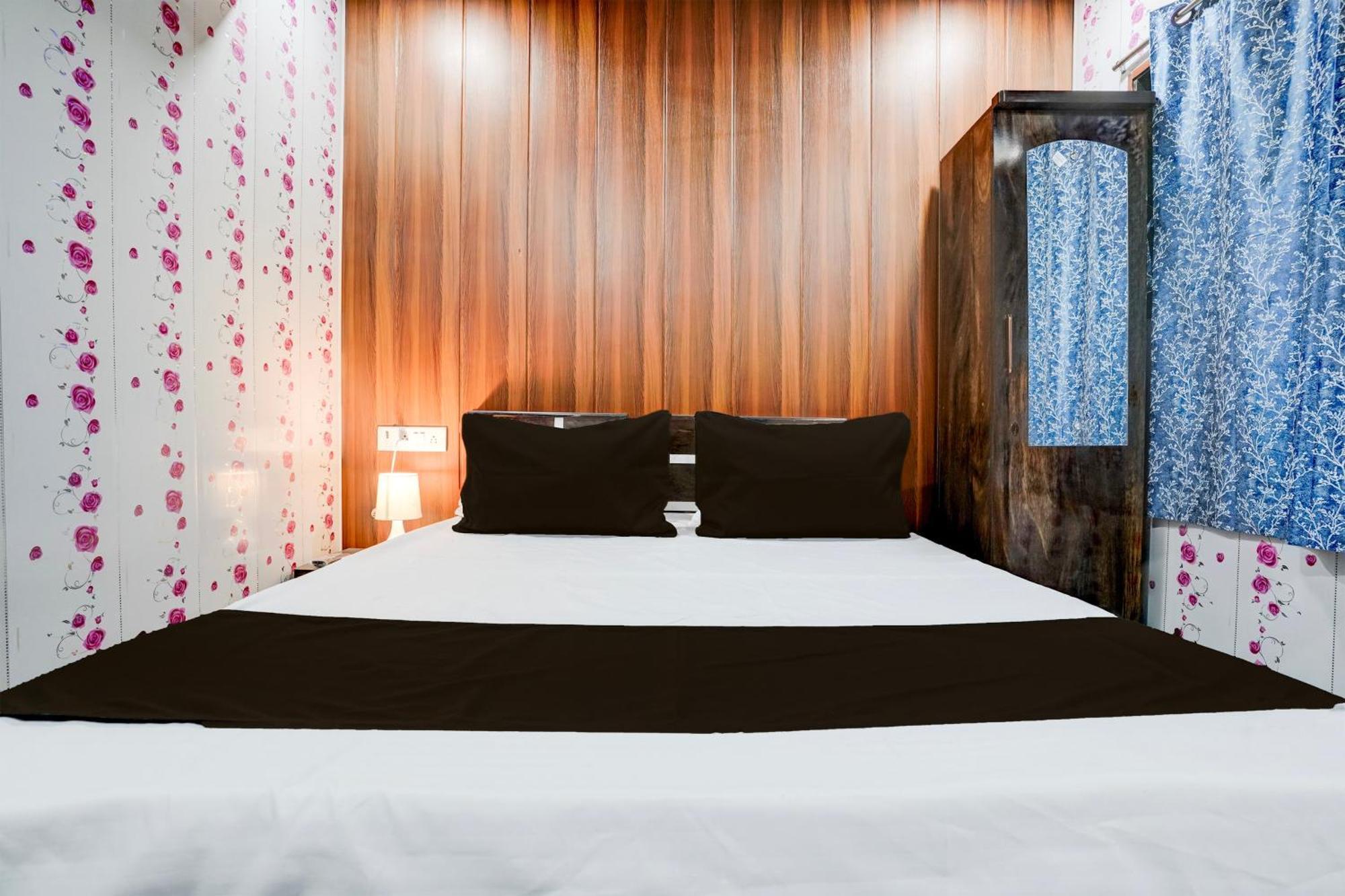 Hotel O Amma Bhau Residency ムンバイ エクステリア 写真