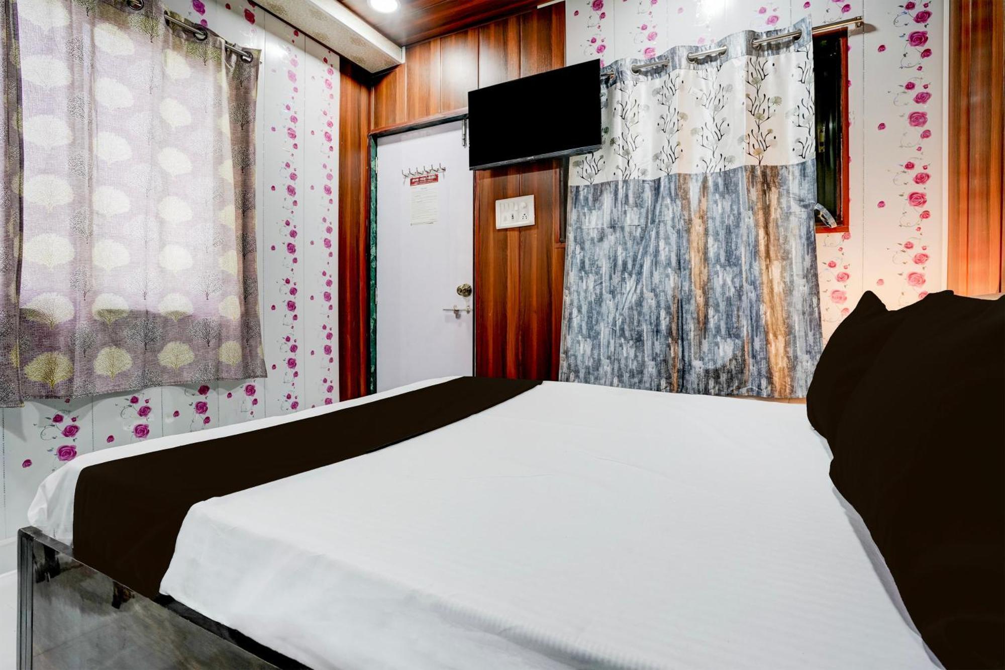 Hotel O Amma Bhau Residency ムンバイ エクステリア 写真