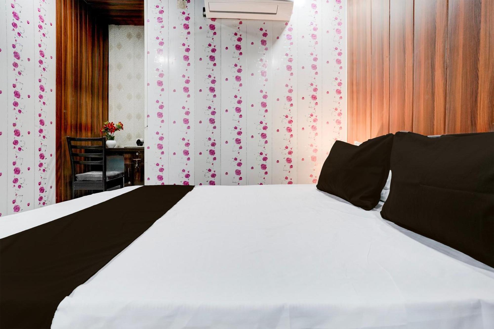 Hotel O Amma Bhau Residency ムンバイ エクステリア 写真